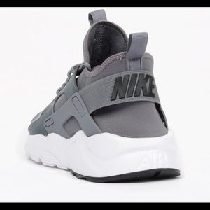 Nike Air Huarache Run Ultra